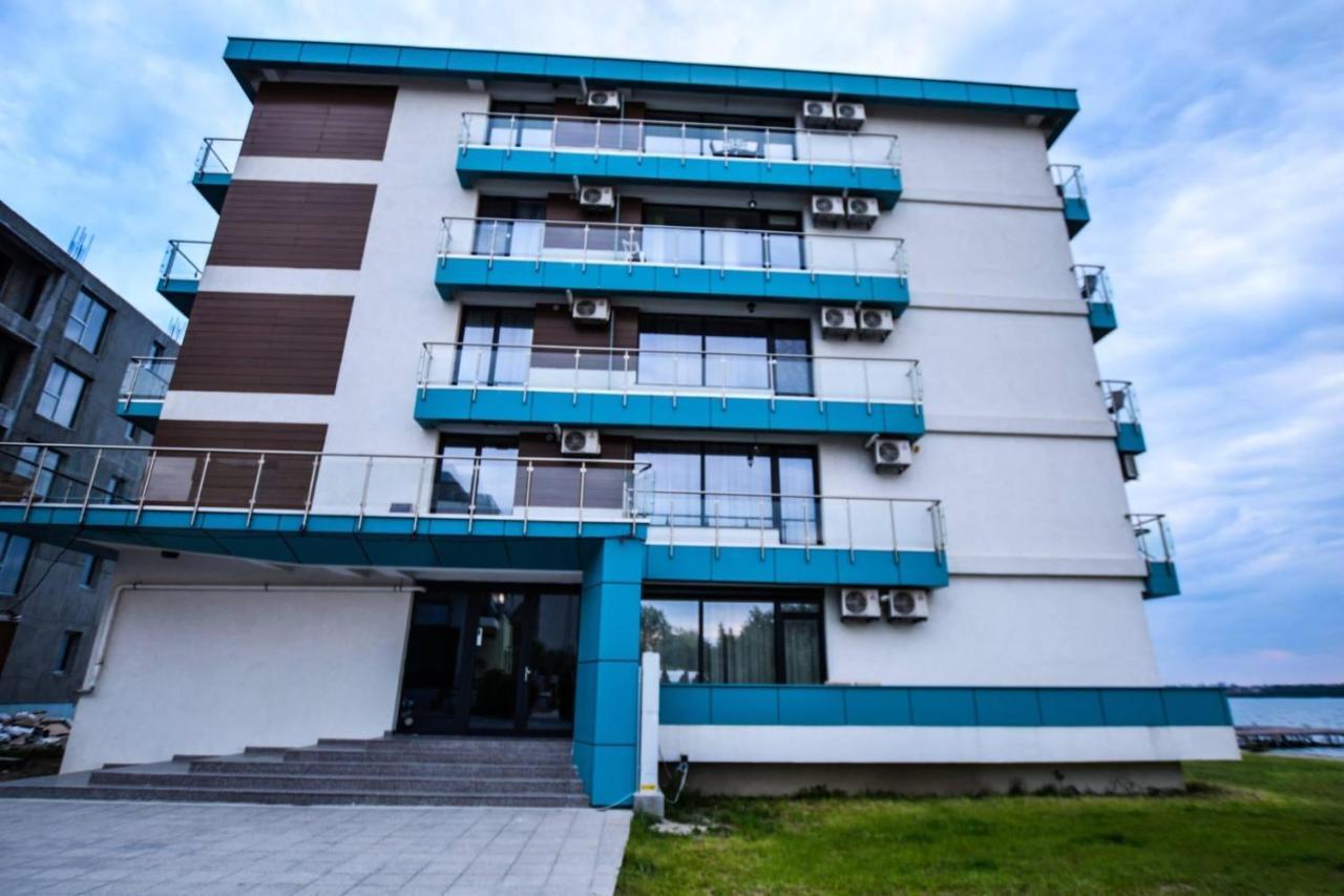 Lakeside Studio Mamaia Central Bagian luar foto