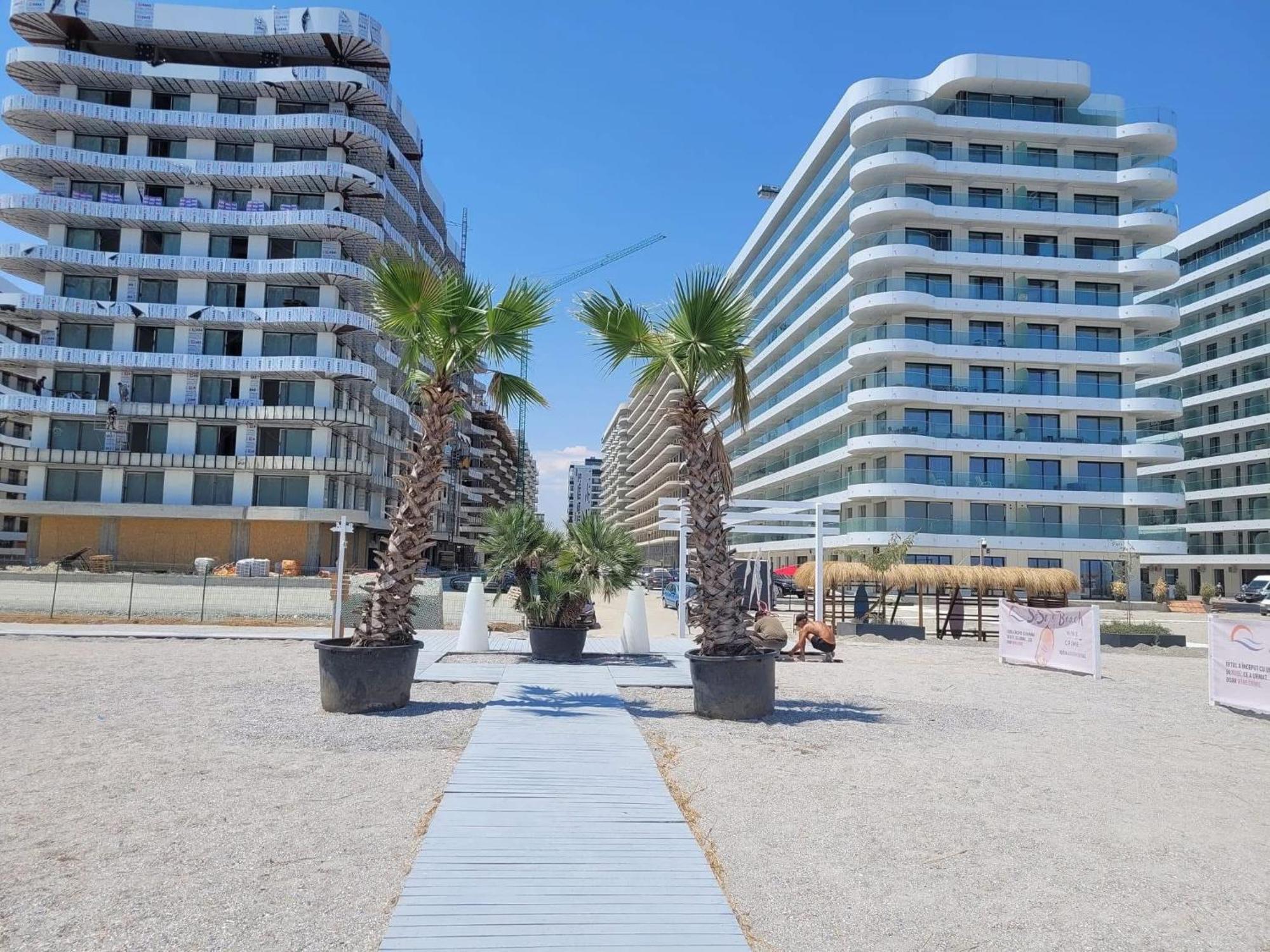 Lakeside Studio Mamaia Central Bagian luar foto